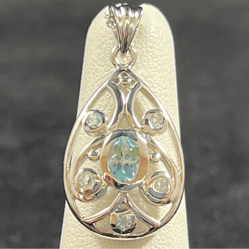Pastel Blue Topaz Sterling Silver Pendant & Link Chain